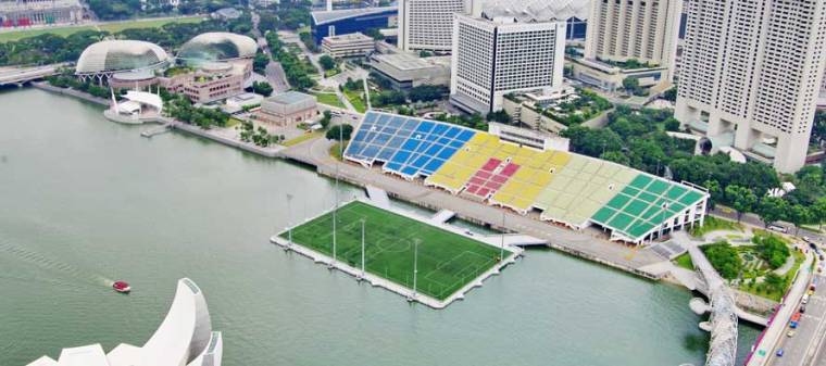 SG-marina-bay-sands-hot-float-stad
